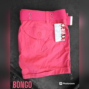 NWT Women's Raspberry Cargo Shorts 🩳